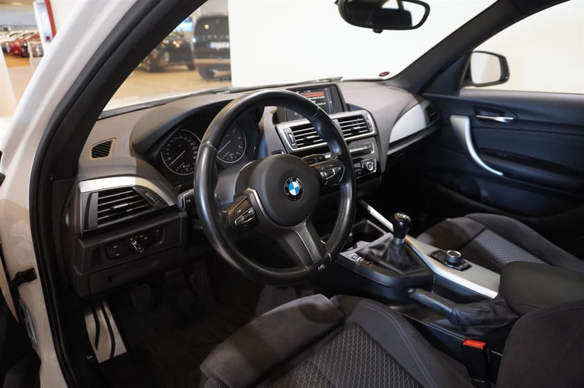 Bild 1 av BMW 118d xDrive 