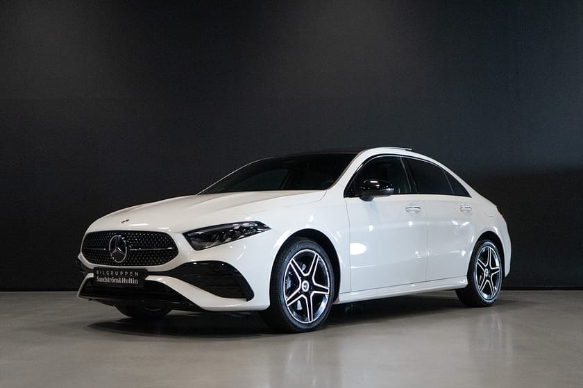 Bild 4 av Mercedes-Benz A 250 e Sedan AMG Night Advanced Plus 218hk