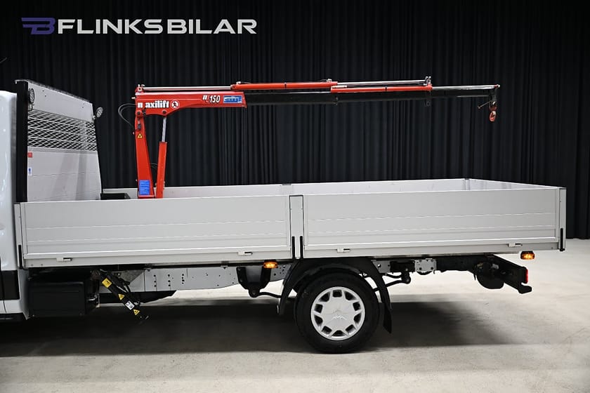 Bild 3 av Ford Transit 350 Chassi Cab 155HK L4 Automat|Långflak|Kranbil|883Mil