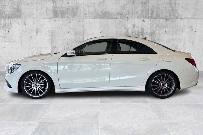 Bilde 2 av Mercedes-Benz CLA 180 2xAMG/Soltak/R.kam/Delskinn/F1/Historikk