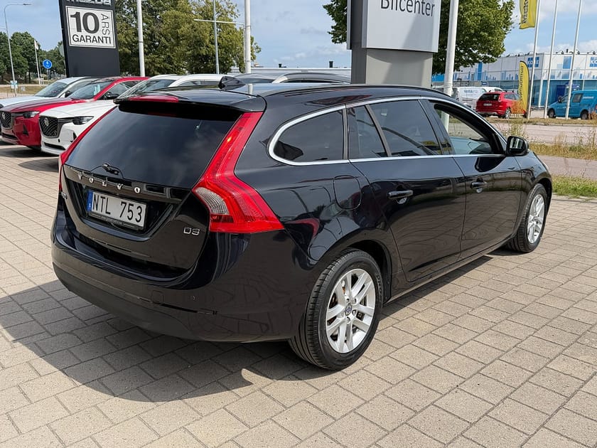Bild 4 av Volvo V60 D3 Momentum 163 hk