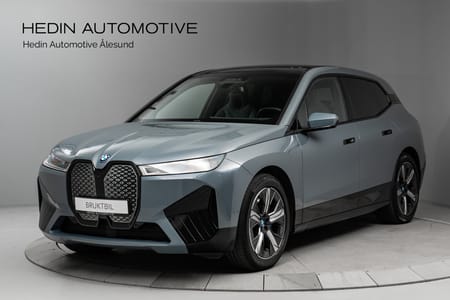 BMW iX xDrive40 Fully Charged