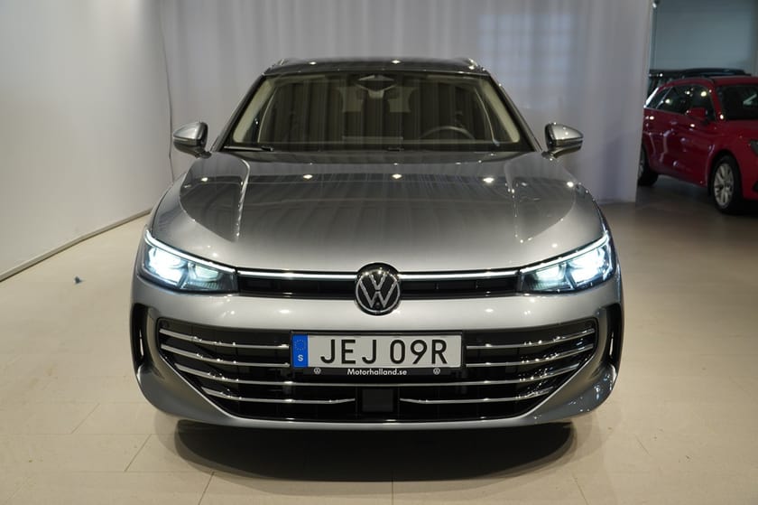 Bild 4 av Volkswagen Passat Variant eHybrid TSI 272 HK DSG