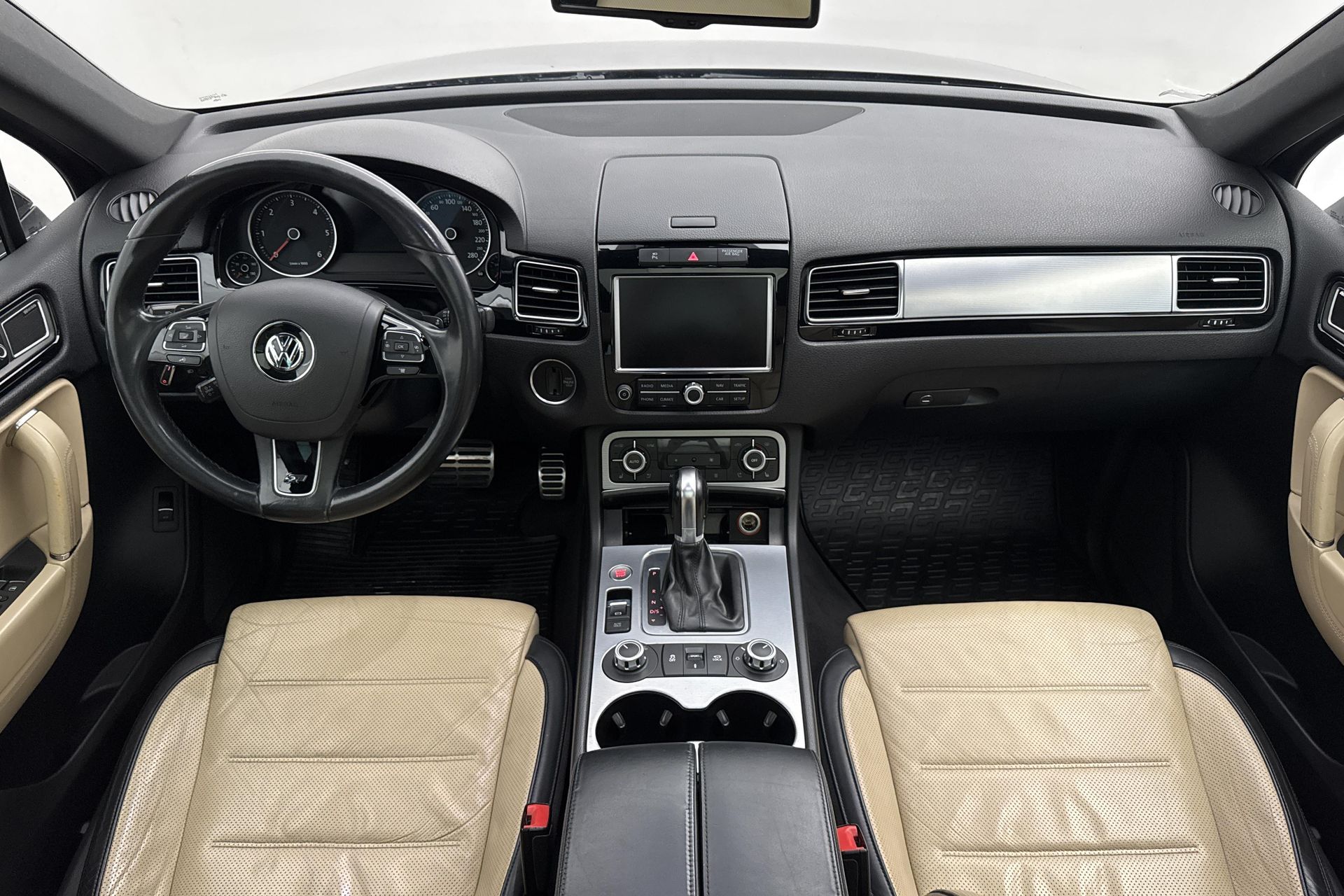 Volkswagen Touareg 2014, kuva 7/10