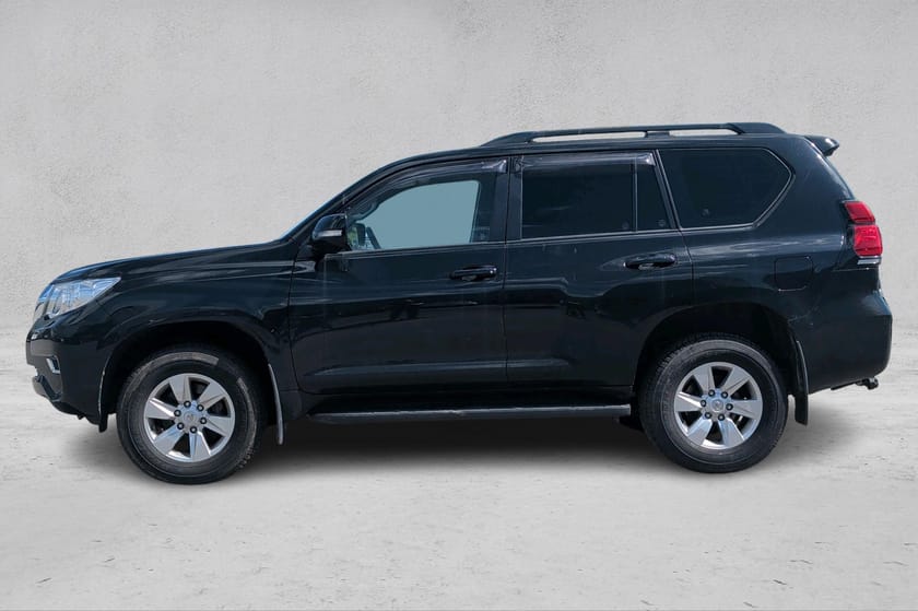 Bilde 2 av Toyota Land Cruiser 5-dørs 2.8 D-4D 4WD DLX - Hengerfeste