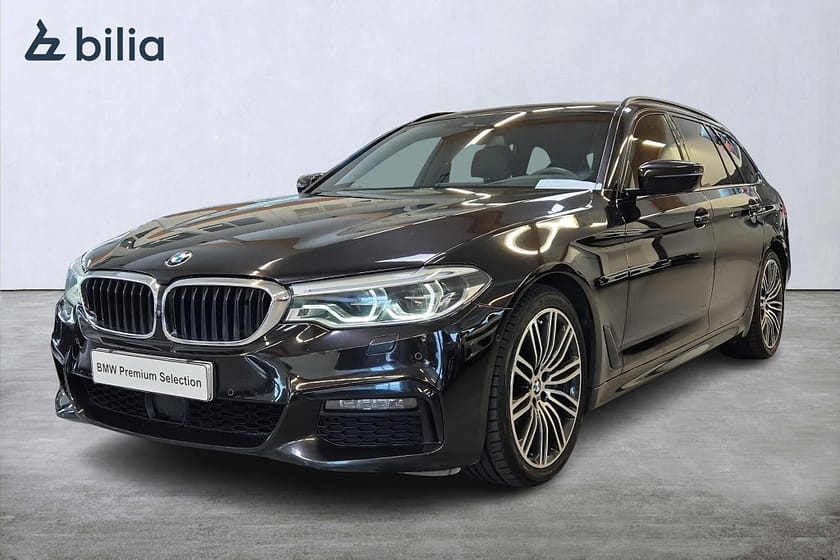 Bild 1 av BMW 540i xDrive Touring M Sport Komfortstolar 360Kamera B&W Drag