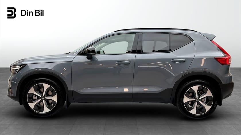 Bild 2 av Volvo XC40 B4 2.0 197HK AWD Nav Läder PANO