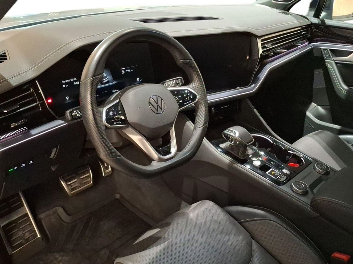 Volkswagen Volkswagen Touareg — bild 10