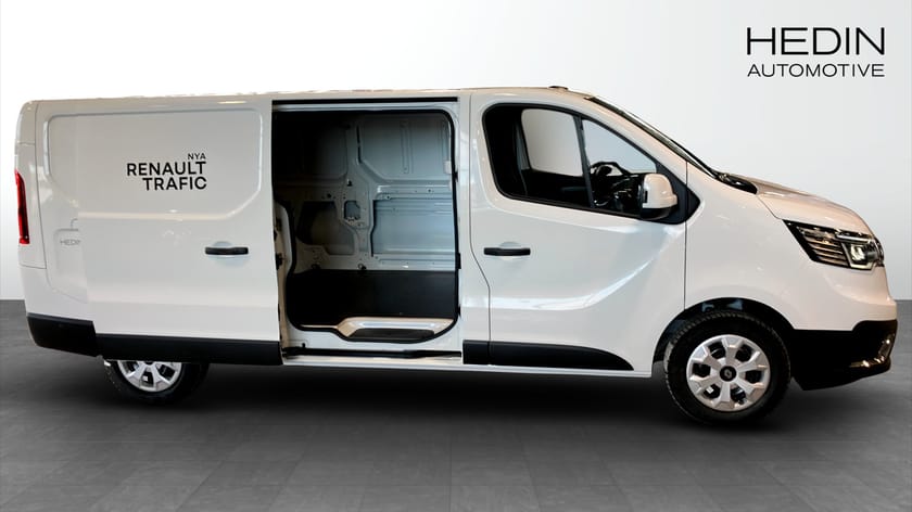 Bild 5 av Renault Trafic Skåpbil L2H1 NORDIC LINE 150HK AUT9 DRAG VÄRMARE LEDRAMP *DEMO*