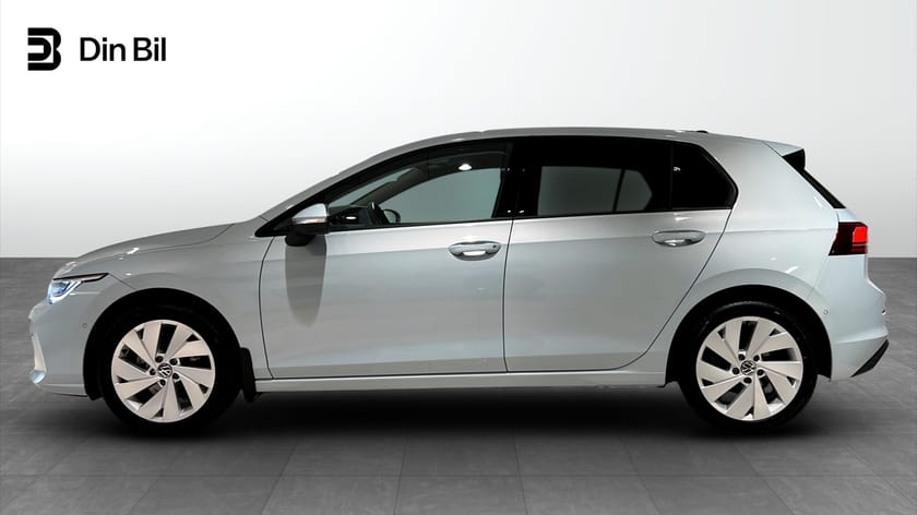 Bild 2 av Volkswagen Golf eTSI150 DSG Life P-Värmare/Backkamera