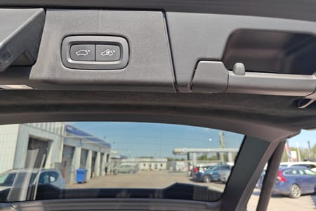 Volvo V90 Recharge T8 Plus Dark