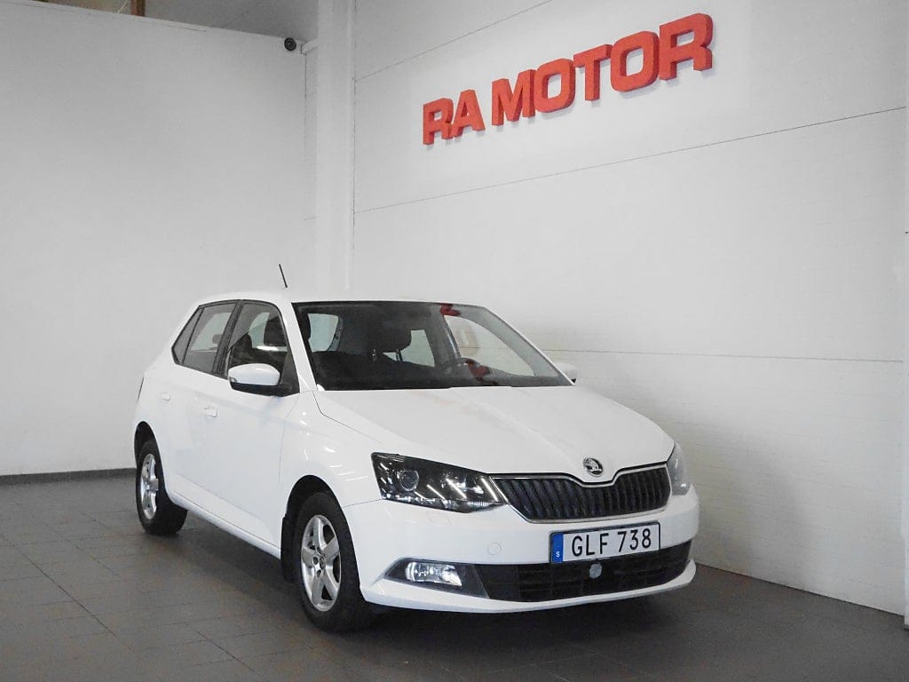 Škoda Fabia 90 л.с.