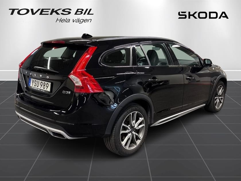 Bild 3 av Volvo V60 Cross Country County D3 150Hk Summum Elstol