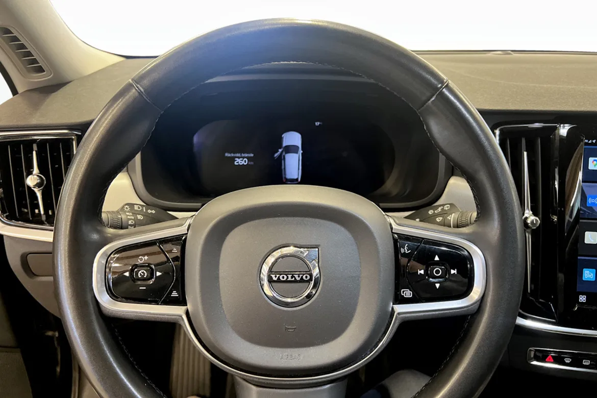 Volvo V90 Cross Country
