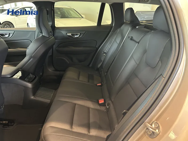 Bild 13 av 14 – Volvo V60 T6 Plus Dark Nordic Edition Plus Nordic Edition