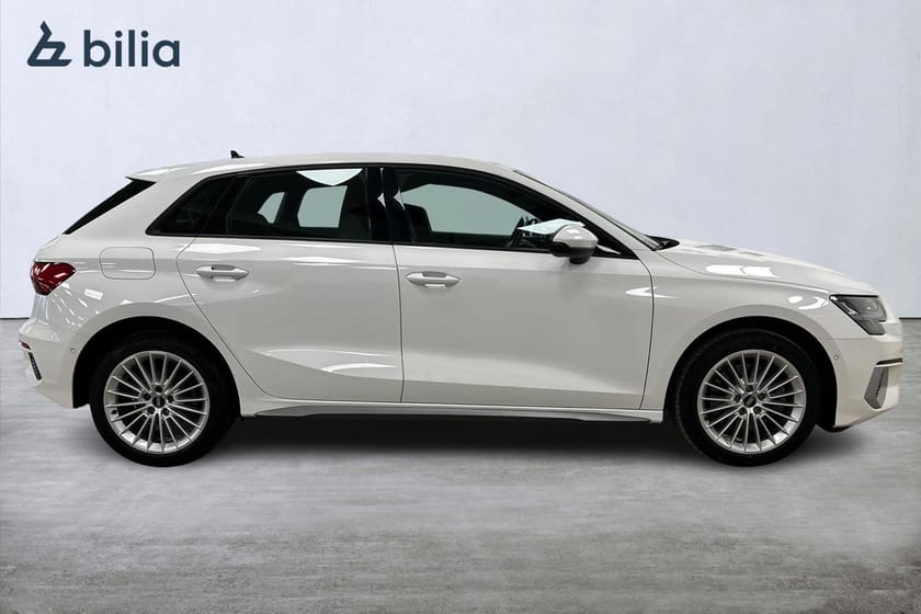 Bild 5 av Audi A3 Sportback 40 TFSI e 45 Plug in Blis Backkamera