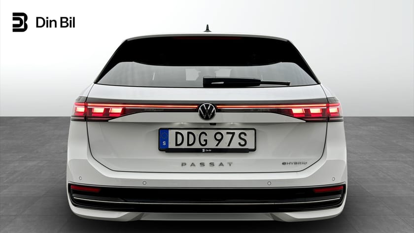 Bild 5 av Volkswagen Passat Variant eHybrid Elegance DSG DCC/Drag/P-värmare