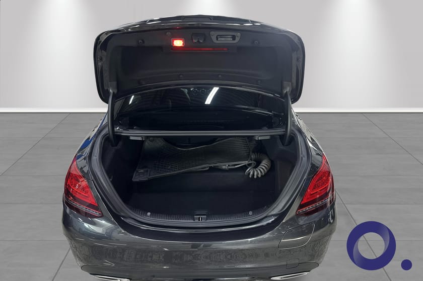 Bilde 5 av Mercedes-Benz C-Klasse 300de 4 Matic, AMG, NATTPAKKE, LUFTFJÆRING