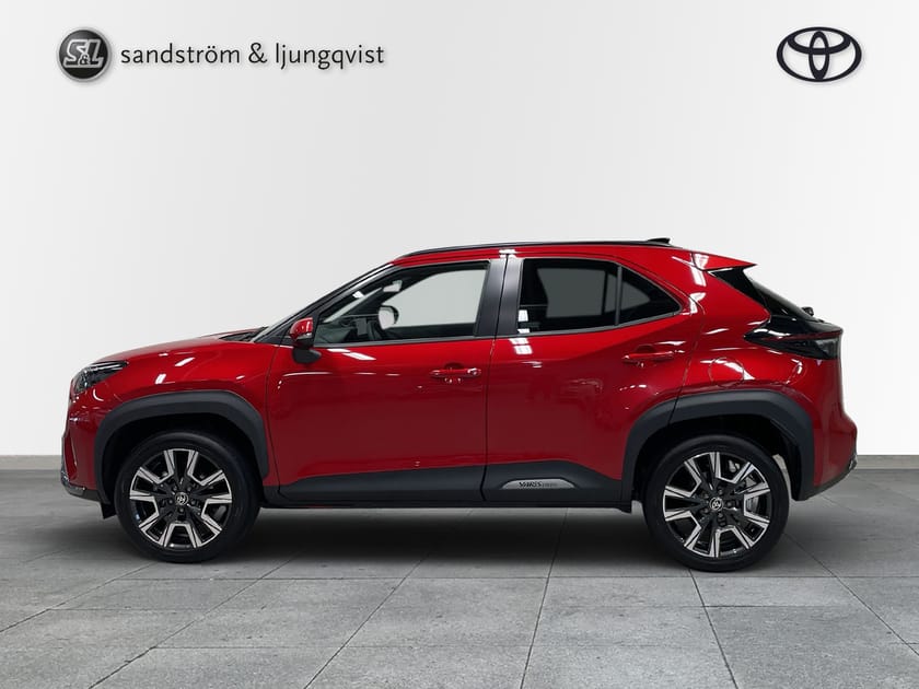 Bild 3 av Toyota Yaris Cross Hybrid 130 AWD-i 1,5 STYLE HUD, JBL