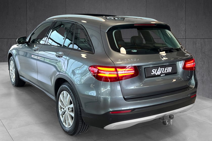 Bilde 3 av Mercedes-Benz GLC 220 d 4MATIC Panorama, krok, AMG interiør, r.kamera-LED-bar +++