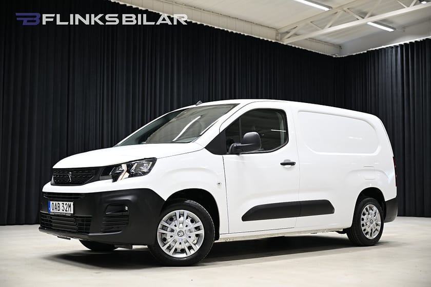 Bild 1 av Peugeot Partner Utökad Last 102HK L2 V-Inredd|Drag|Värmare|Backkamera|Nyservad|Moms