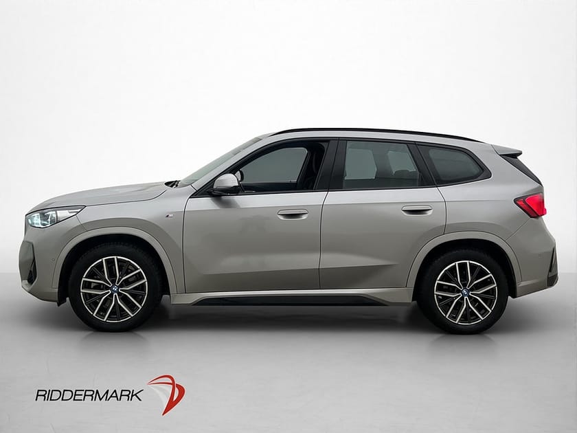 Bild 5 av BMW iX1 xDrive30 M Sport Kamera H/K CarPlay MOMS Drag Navi