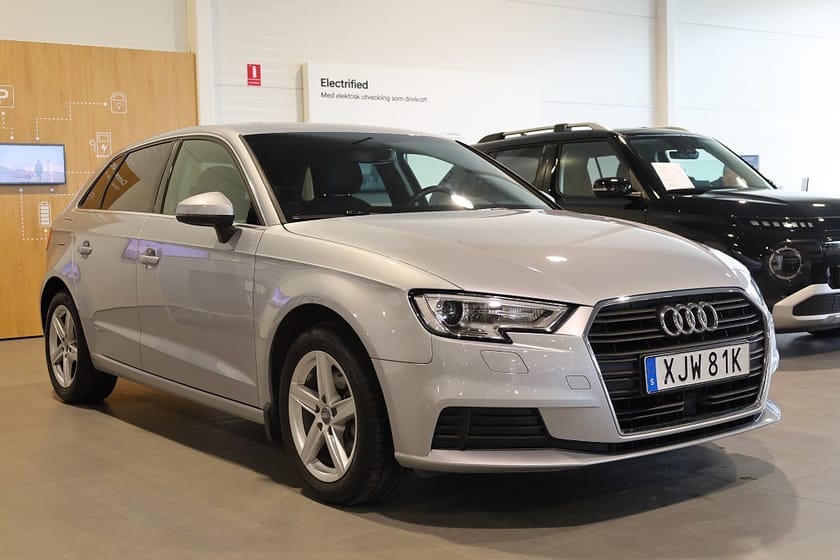 Bild 4 av Audi A3 Sportback 35 TFSI S Tronic Proline Navi Blåtand