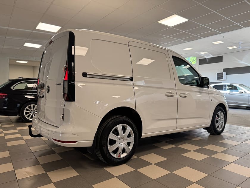 Bild 5 av Volkswagen Caddy Cargo 2.0 TDI BMT 4Motion B-kamera Dieselvärmare Drag