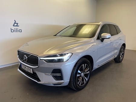 Volvo XC60 Recharge T6 Core Edition / Backkamera / Panoramatak / Navigation /