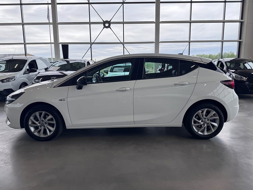 Bild 2 av Opel Astra 1.4 Turbo 145hk | Elegance | Kamera | Navi | Rattvärme