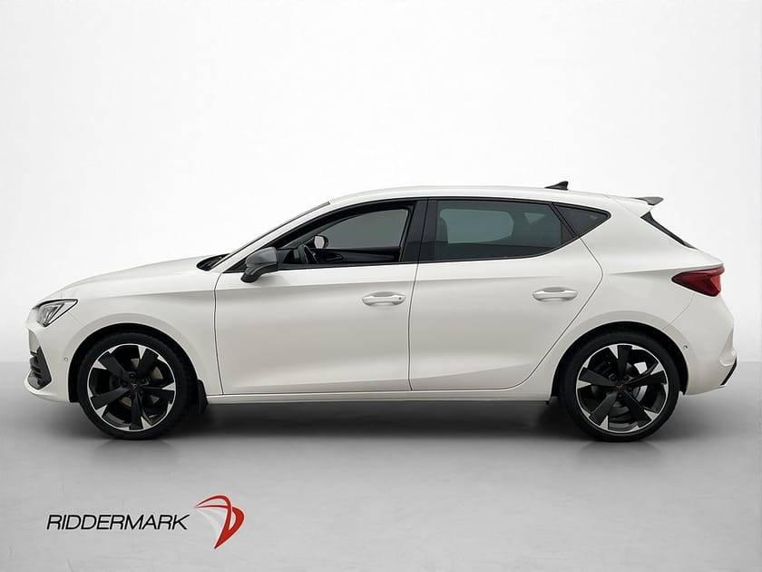 Bild 5 av CUPRA Leon eTSI 150hk Paket Cockpit Kamera CarPlay