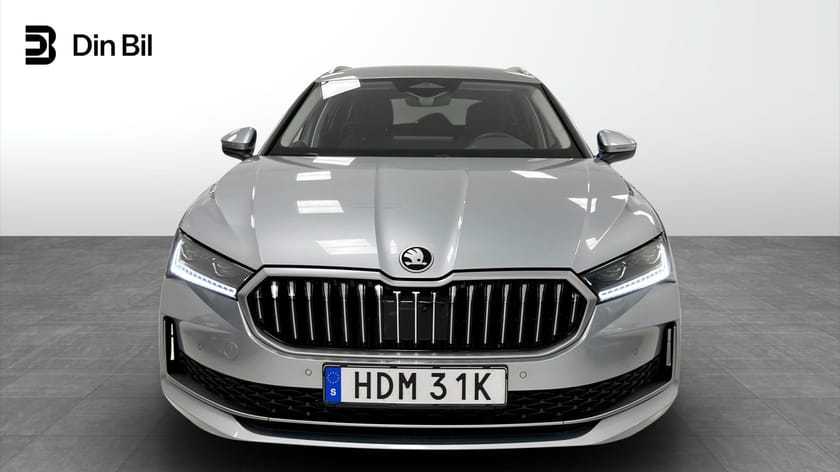 Bild 4 av Škoda Superb iV Kombi SelectionCOMBI 1,5 TSI 204 Hk 6 vxl DSG