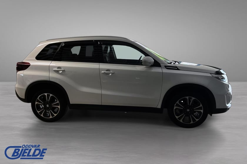 Bilde 4 av Suzuki Vitara HEV AllGrip 4x4 1.5 GLX Safetech FullHybrid
