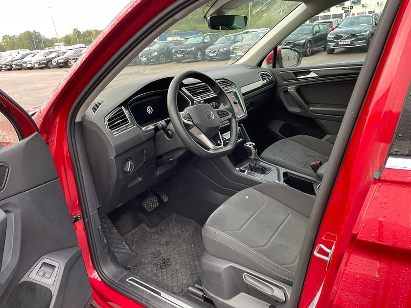 Bild 5 av Volkswagen Tiguan eHybrid Plug in 245HK Elegance
