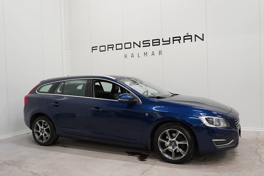 Bild 3 av Volvo V60 D4 181HK 1-Ägare Ocean Race D-värm Navi