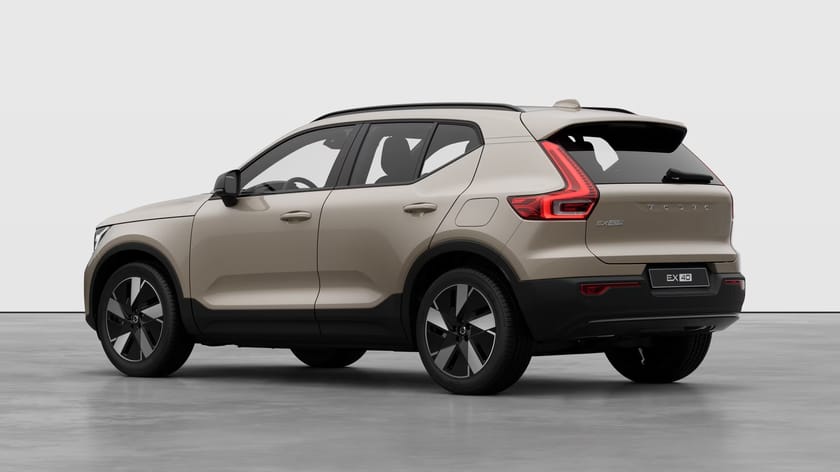 Bild 3 av Volvo EX40 Ext Range Plus SE - Privatleasing 4 390 kr / mån