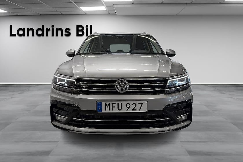 Bild 2 av Volkswagen Tiguan 2.0TDI 190HK AUT 4Motion R-LINE *DRAG*V-HJUL*VÄRMARE*