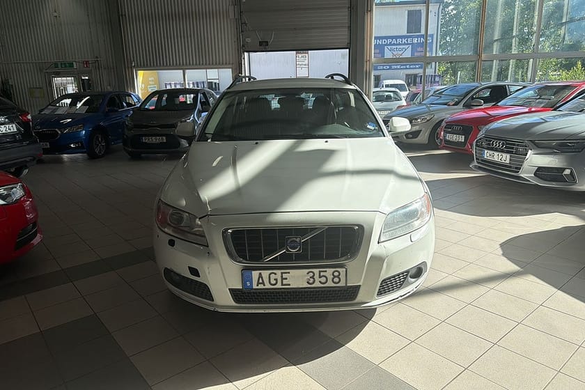 Bild 3 av Volvo V70 2.0F Momentum / KAMKEDJA / SUPERDEAL 3,95% /