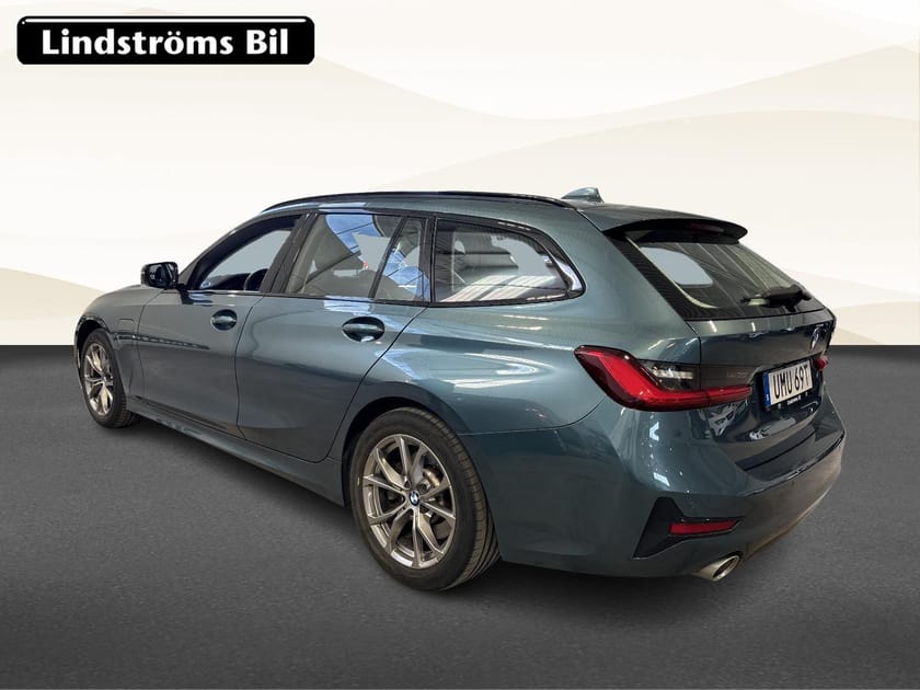 Bild 4 av BMW 330e Touring Steptronic Plugin-hybrid  S&V-hjul Drag