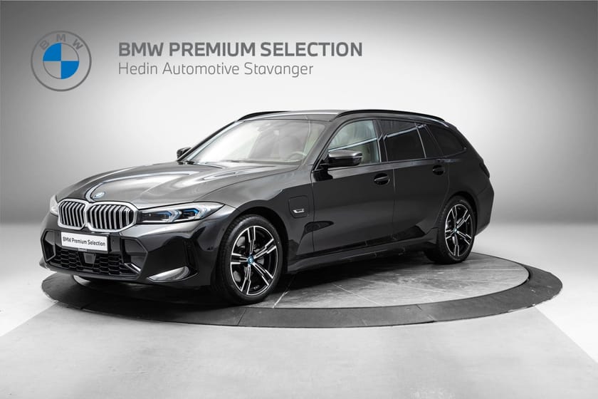 Bilde 1 av BMW 330e xDrive Touring