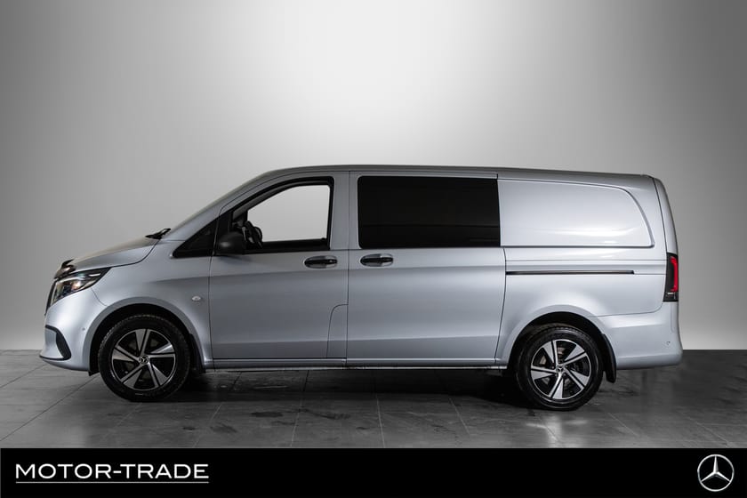 Bilde 5 av Mercedes-Benz Vito 119 CDI 4x4 3.0t 4MATIC A2 | x2 SKYVEDØRER | 3-SETER | WEBASTO |