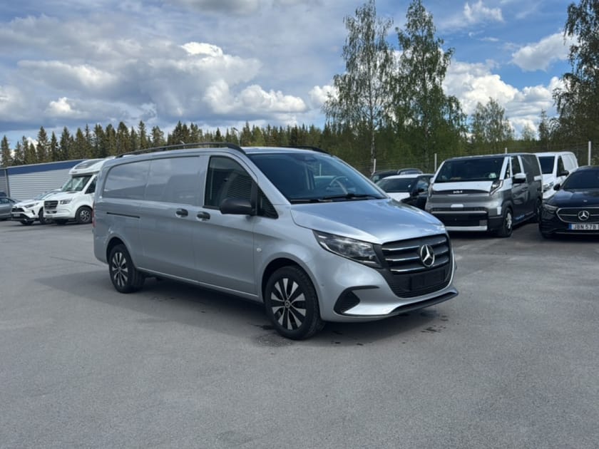 Bild 2 av Mercedes-Benz Vito 119 CDI 4x4 3.0t ex.lång Select