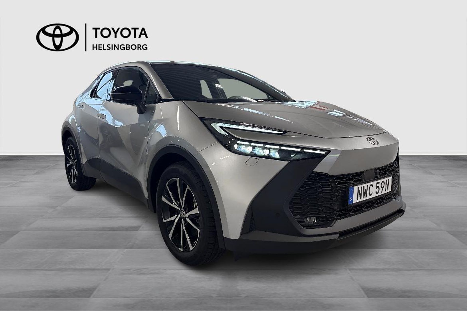 Toyota C-HR PHEV 2025, bild 4/31