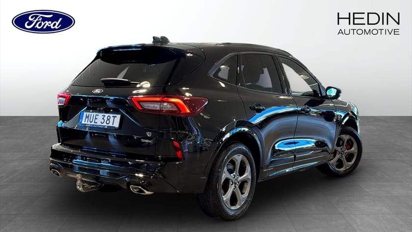 Bild 2 av Ford Kuga Plug-In Hybrid ST-Line X | B&O | Dragkrok | 360° Kamera