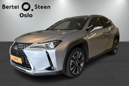 Lexus UX 250h Hybrid | Rattvarmer | Adaptive Cruise