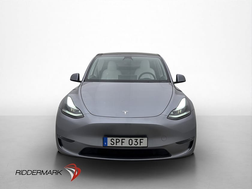 Bild 3 av Tesla Model Y Long Range AWD MOMS Drag AP Pano Värmare 360°
