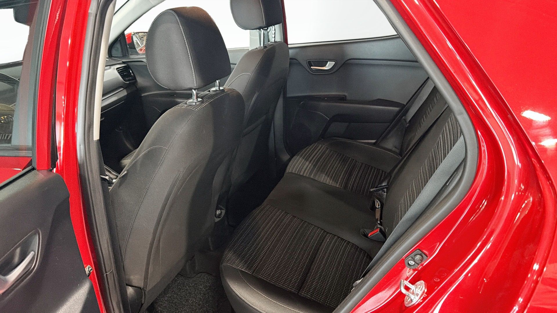 Kia Stonic 1.0 T-GDI 2021, bild 6/9