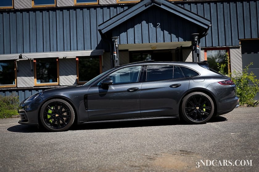 Bild 4 av Porsche Panamera 4 E-Hybrid Sport Turismo PDK Pano Bose Soft-Close MM