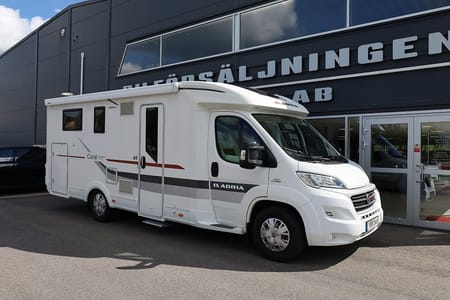Adria Mobil Coral 690 Supreme SC Alde/Lithium/Inverter/Hydraliska stödben