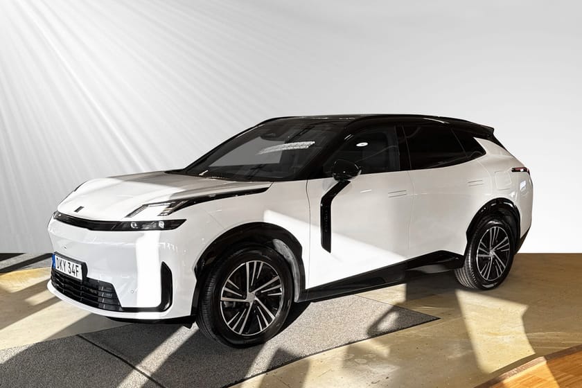 Bild 1 av Lynk & Co 08 PHEV Core